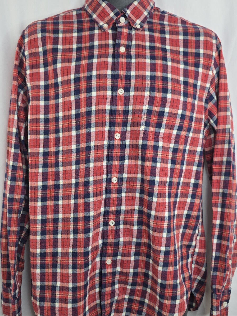 J.Crew Men's Re-Imagined Red Plaid Button Down Shirt Size Medium A-3740